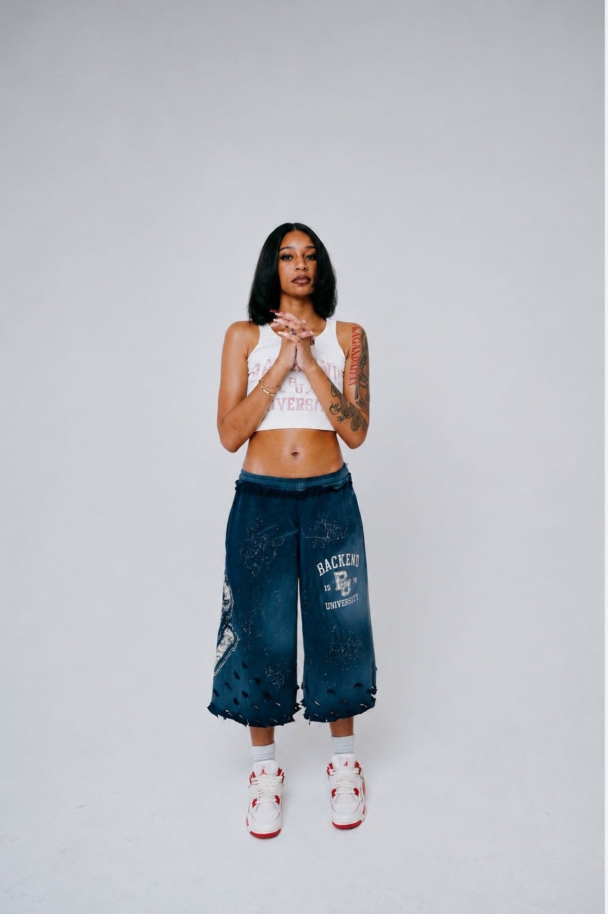 26’ FALL SEMESTER 3/4 SHORTS (NAVY)